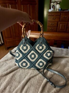 Patricia Nash Teal and Cream Crochet Diamond Crossbody with Bamboo Handles -NWOT